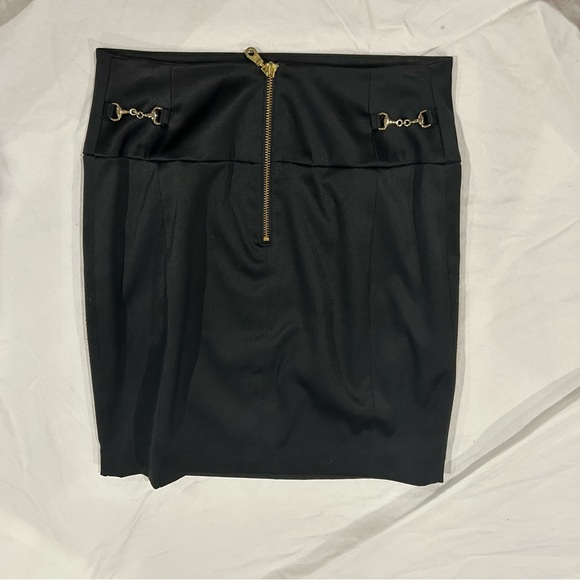 Express Designstudio Mini Black Pencil Skirt size 2 - Picture 2 of 9